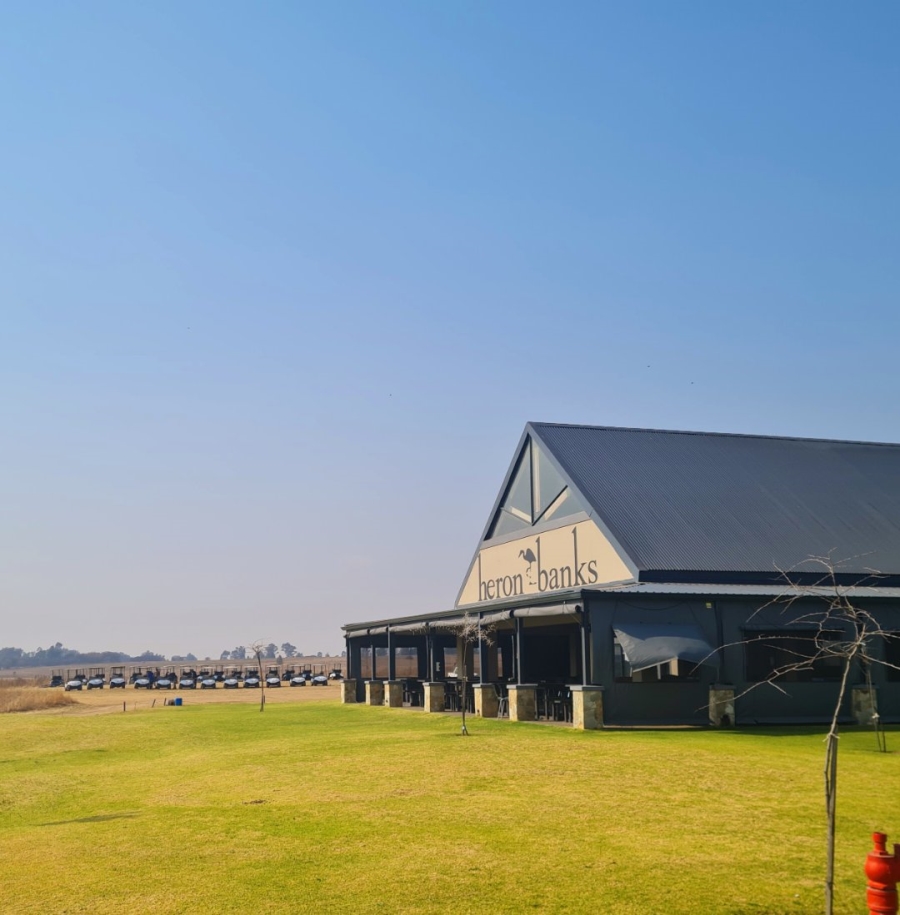 Commercial Property for Sale in Heron Banks Golf Estate Free State